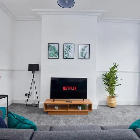 Apartment Ecclesburn House By Lavender Stays Leeds (West Yorkshire)